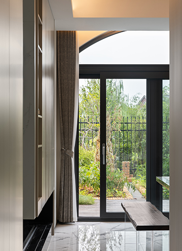 加快绿色转型，降碳成效显著