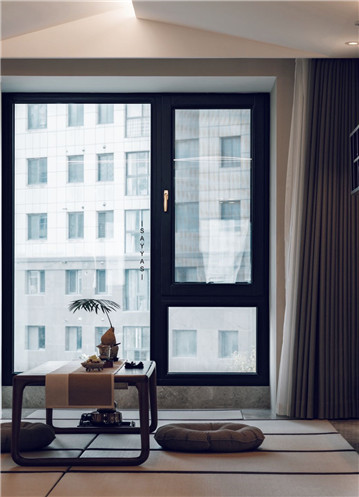 欢迎来到90年代，看传统木窗如何一键破圈