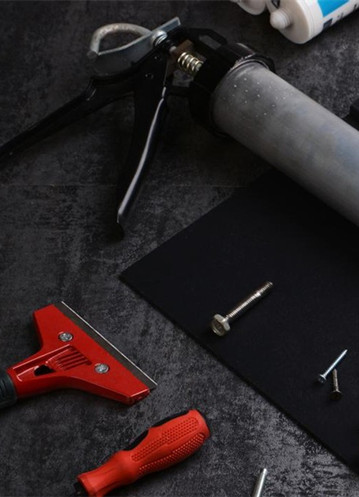 聚硫胶和硅酮胶应用在窗户上的区别？